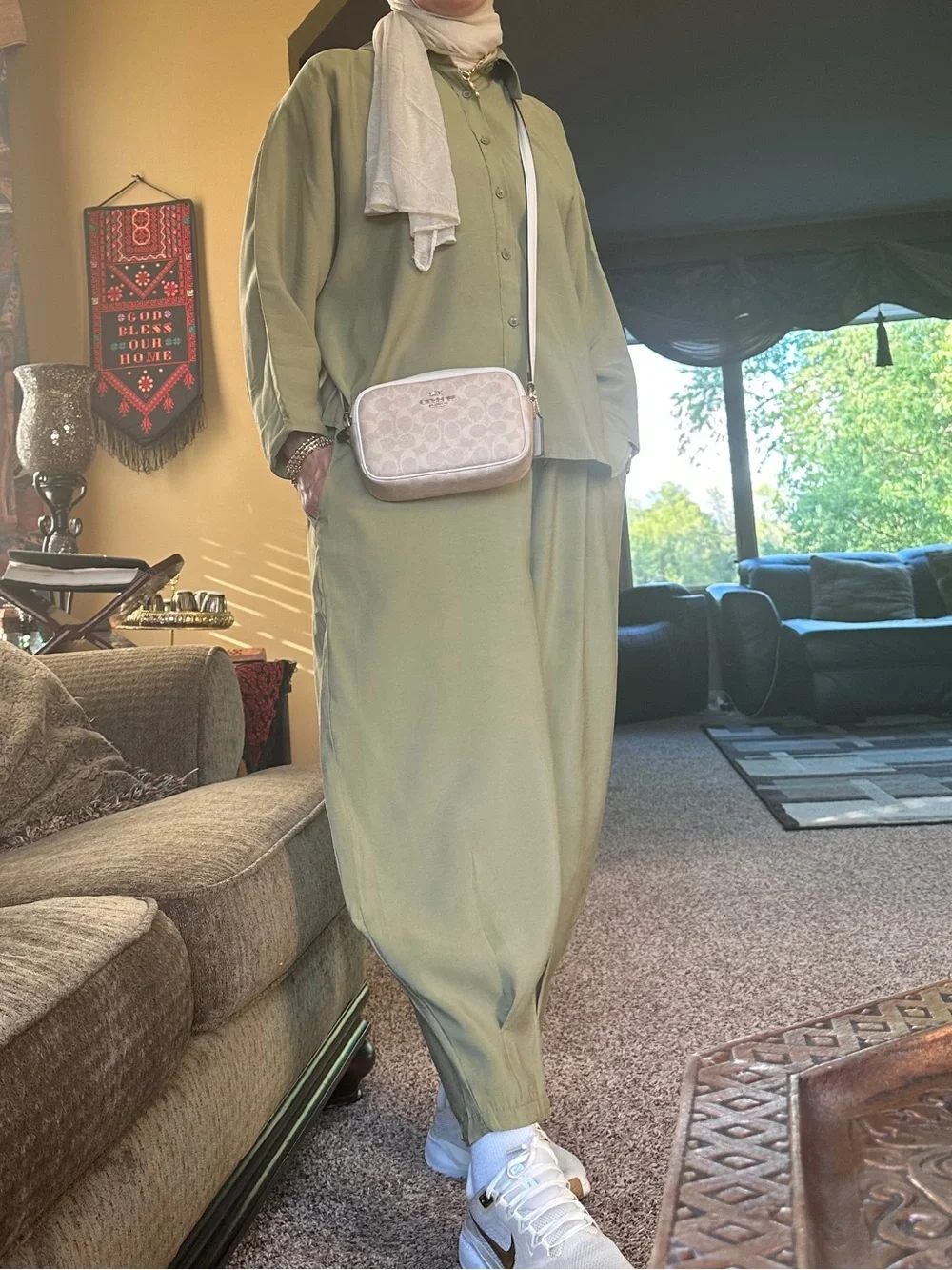Relaxed Olive Green Matching Set with Light Beige Crossbody
